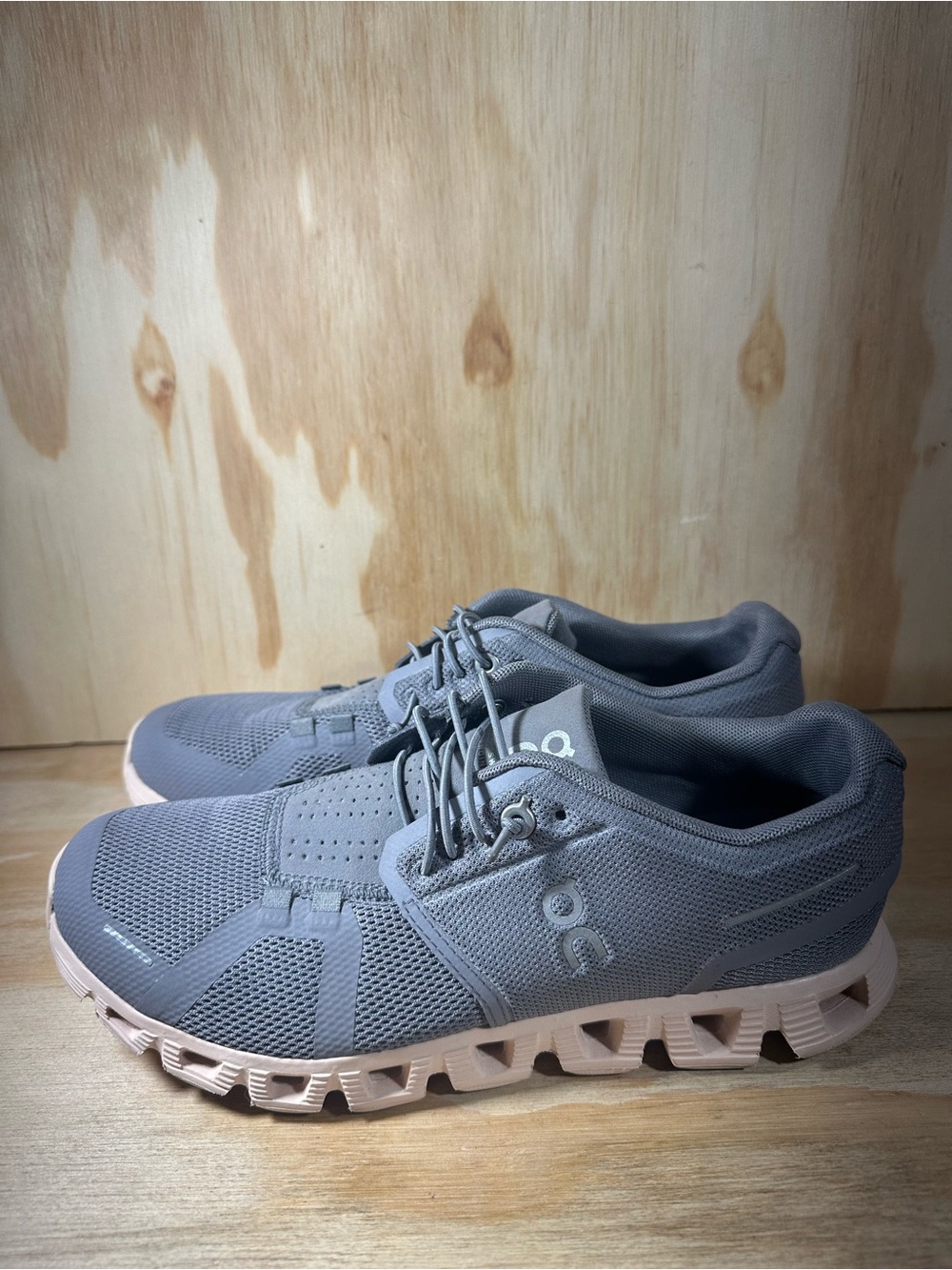 On Running  Grey Mesh Running Shoes with Pink Accents Women’s Size 7.5